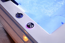 Load image into Gallery viewer, RF-2807 massage Bathtub with whirlpool bathtub indoor acrylic hydrotherapy hot tub
